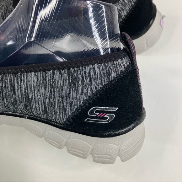Skechers EZFLEX Swift Motion Slip On Shoes Size 9 - Picture 4 of 9